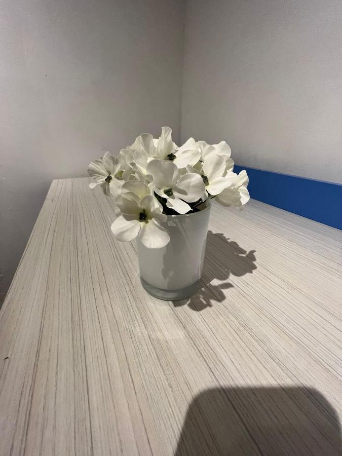 Indulge Hockley Hotel - With Free Front Parking - 10 Min Drive To Birmingham City Centre Bull Ring, Grand Central, Tesco Superstore, Primark & Commonwealth Games Birmingam Exterior foto