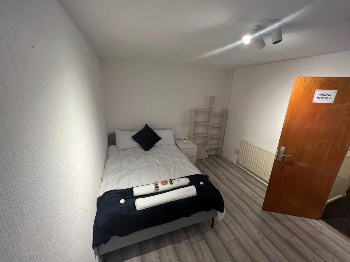 Indulge Hockley Hotel - With Free Front Parking - 10 Min Drive To Birmingham City Centre Bull Ring, Grand Central, Tesco Superstore, Primark & Commonwealth Games Birmingam Exterior foto