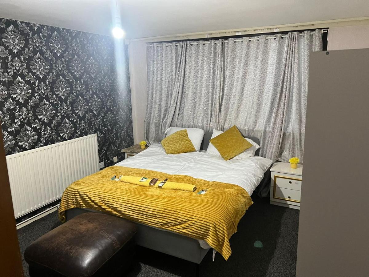 Indulge Hockley Hotel - With Free Front Parking - 10 Min Drive To Birmingham City Centre Bull Ring, Grand Central, Tesco Superstore, Primark & Commonwealth Games Birmingam Exterior foto